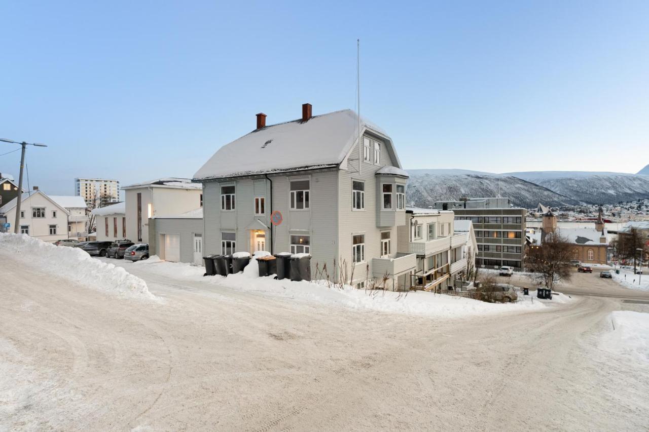 Historical Villa In The City Center Tromsø Buitenkant foto