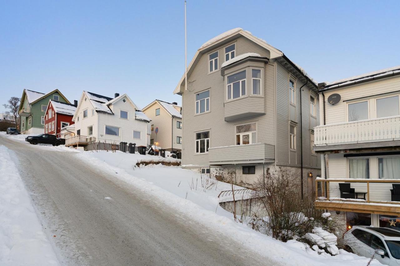 Historical Villa In The City Center Tromsø Buitenkant foto